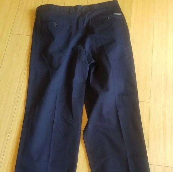 New Eddie Bauer Men's Dress Pants - Picture 4 of 7
